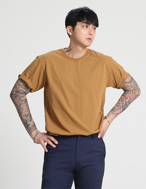 B. LOGO EMBROIDERY COTTON ROUND T-SHIRTS_2COLOR